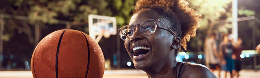 Ilegible Mayor Mutilar Best Sports Glasses for Basketball | FramesDirect.com