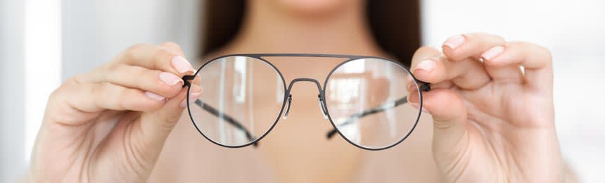 What are low bridge glasses and what are the benefits of a low bridge?
