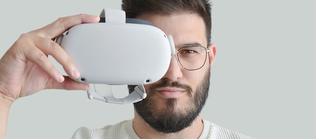 Wearing Glasses with Oculus VR Headsets